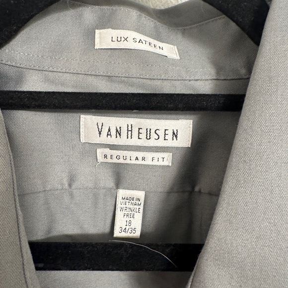 Van Heusen Charcoal Dress Shirt for Men - Picture 2 of 3